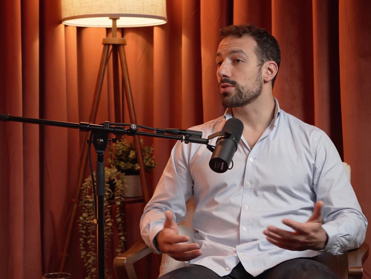 Pierre Favrel au micro du podcast Sequoia Lab